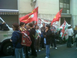 Presidio del 26 aprile davanti al ministero