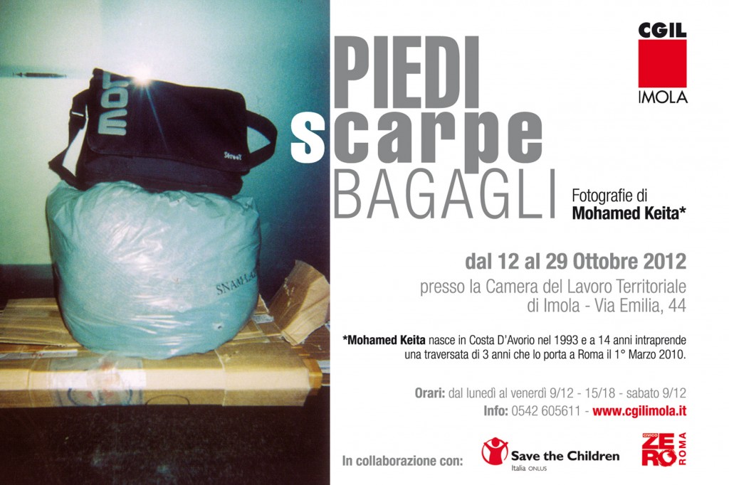 Piedi scarpe bagagli - Mostra